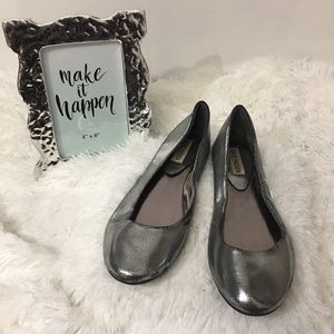 Silver Steve Madden ballet flats size 8.5